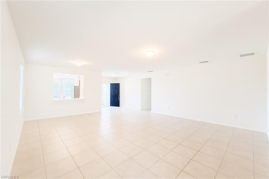 2220 NE 5th Ave, Cape Coral, FL 33909 Photo