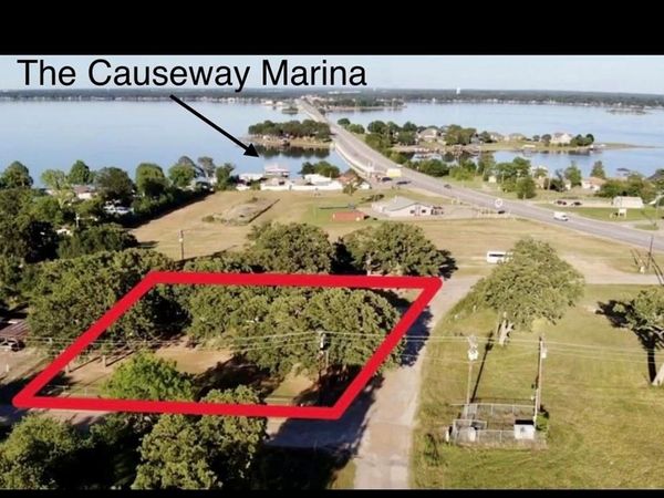 205 Mason Drive, Seven Points, TX 75143