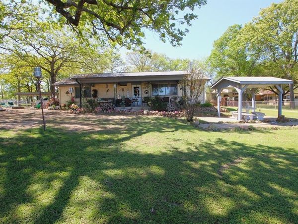 205 Mason Drive, Seven Points, TX 75143