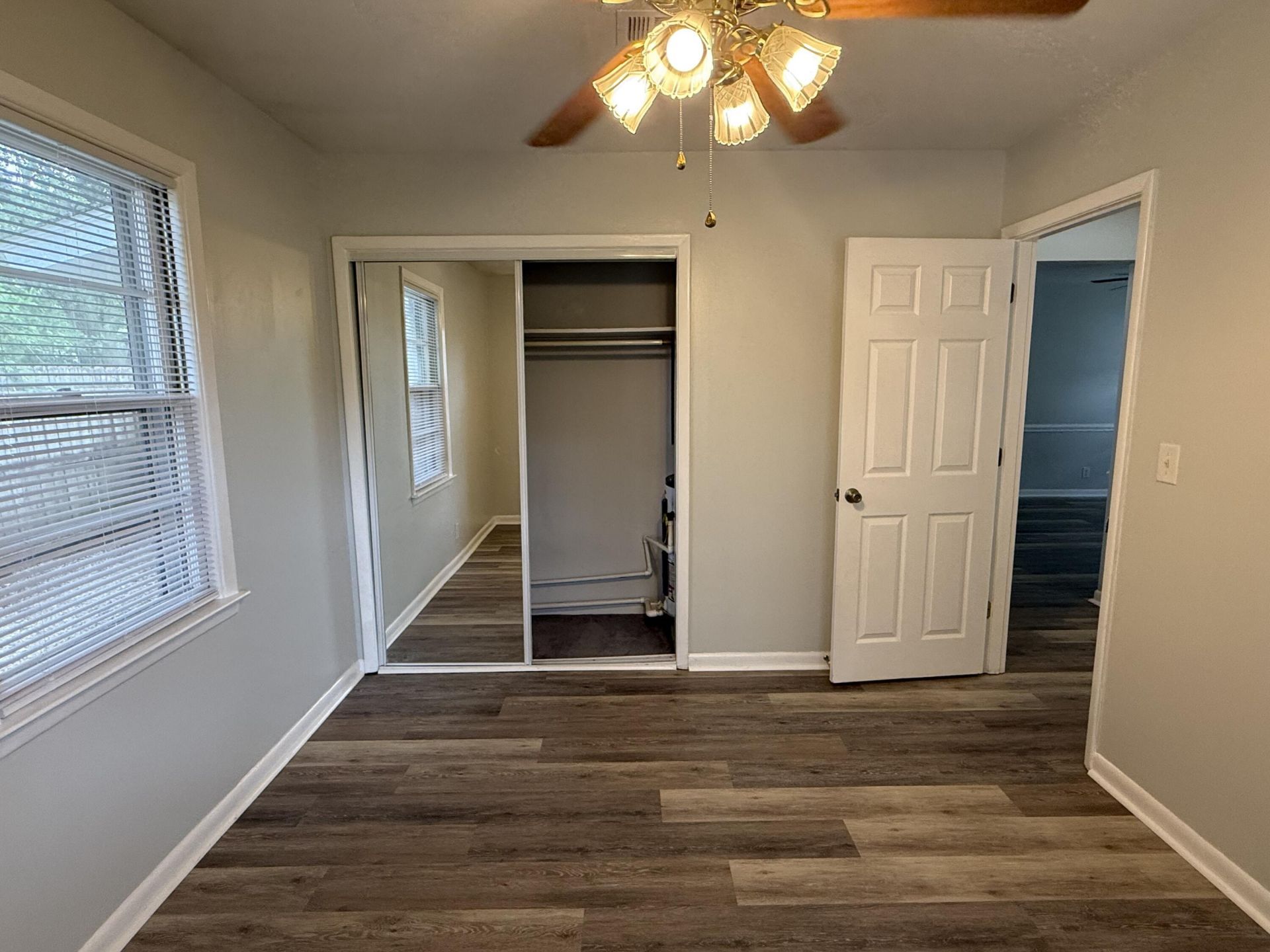 1746 E Avalon Circle Photo 11