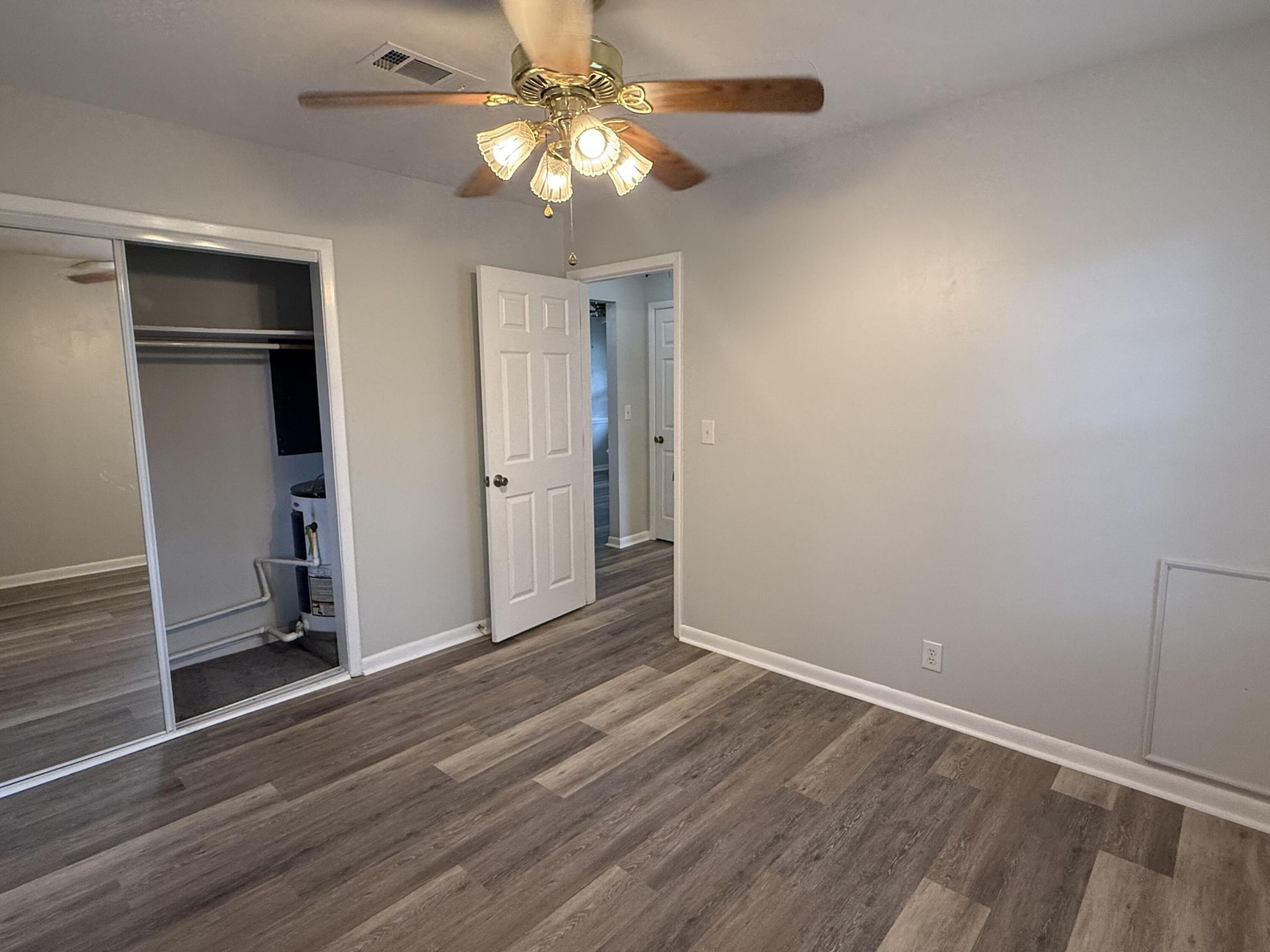 1746 E Avalon Circle Photo 12