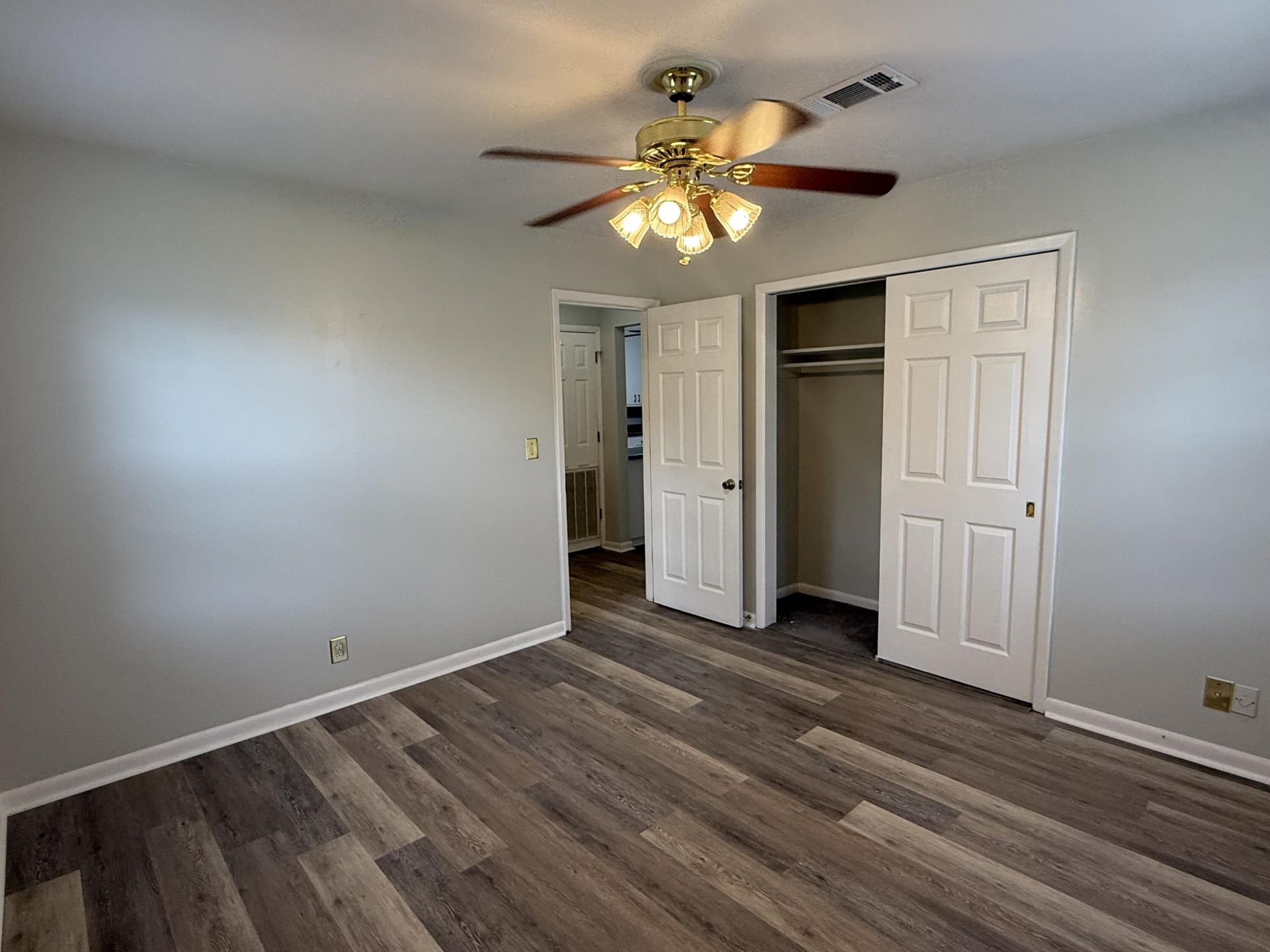 1746 E Avalon Circle Photo 13