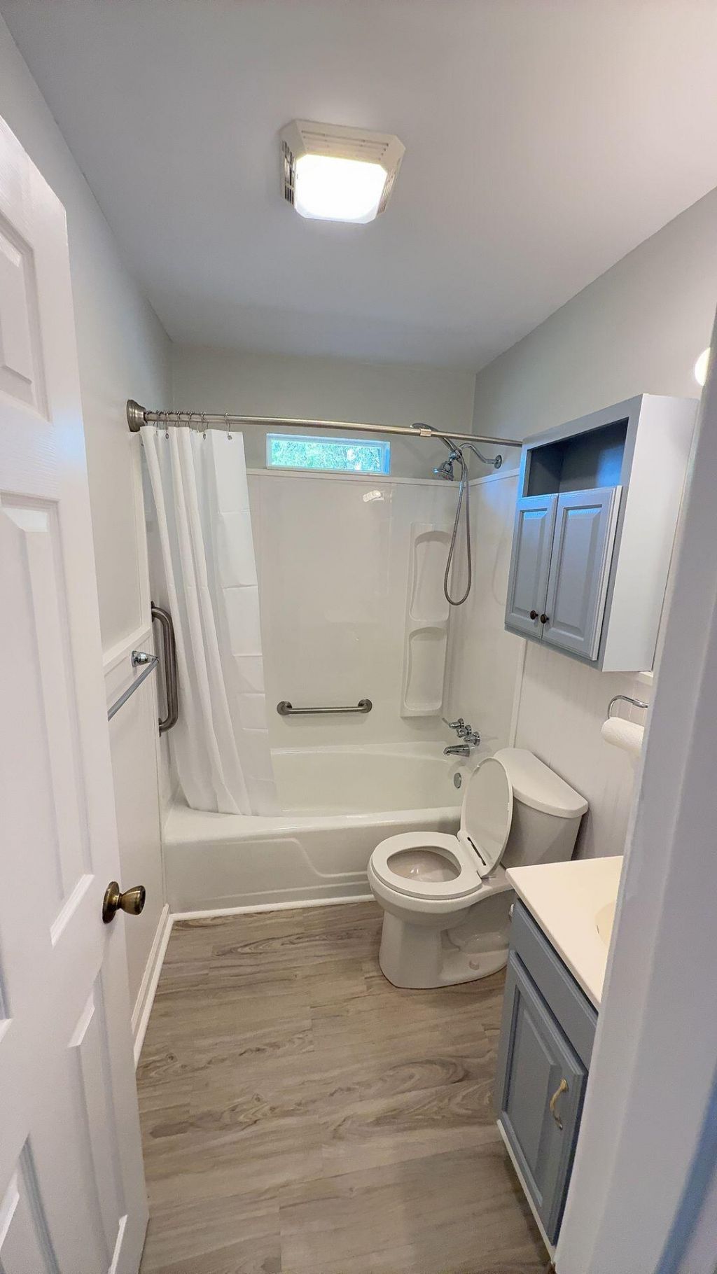 1746 E Avalon Circle Photo 13