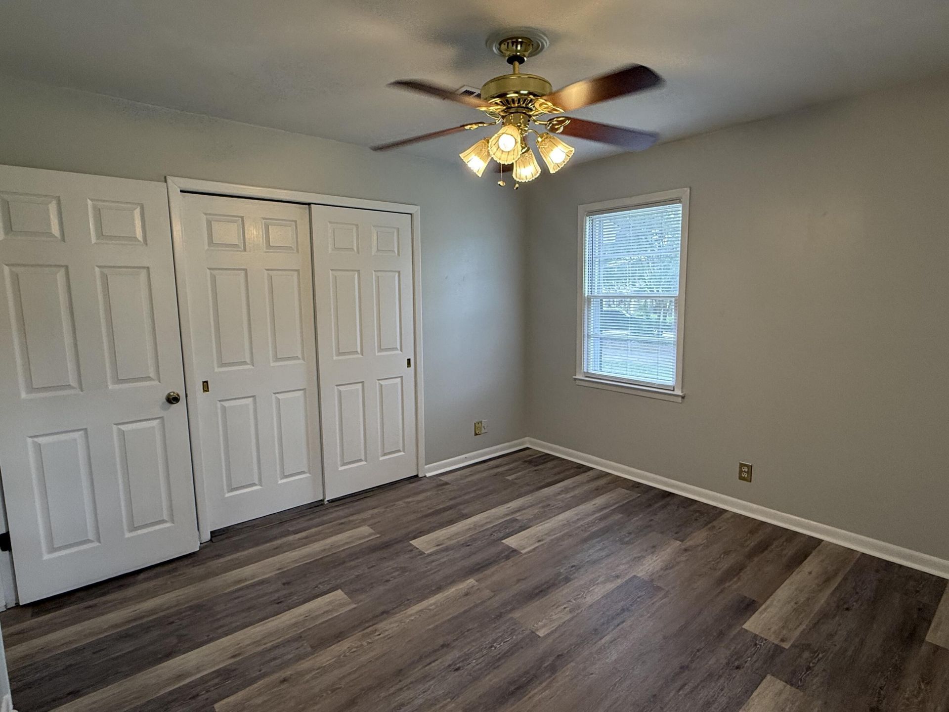 1746 E Avalon Circle Photo 14