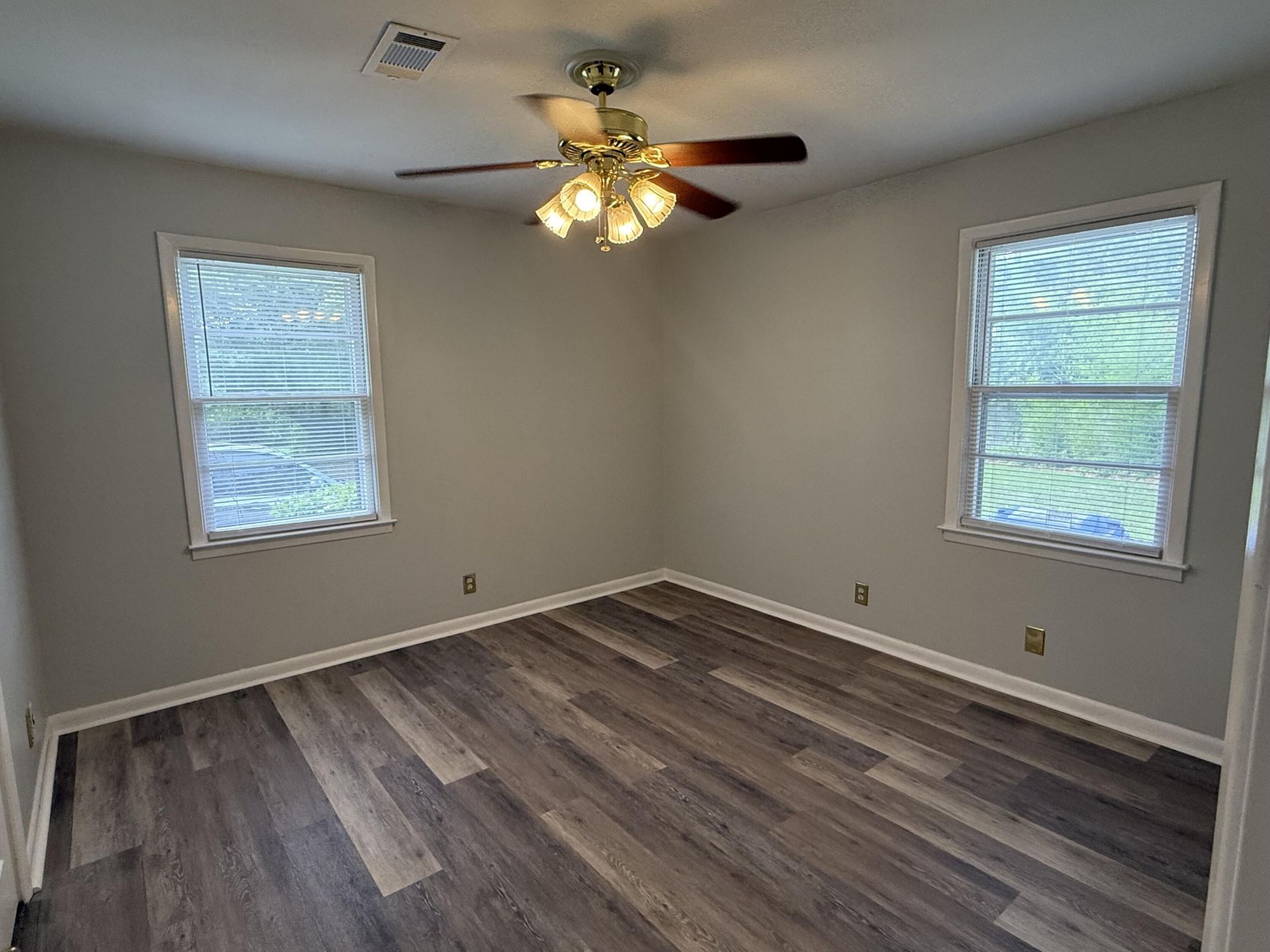 1746 E Avalon Circle Photo 15