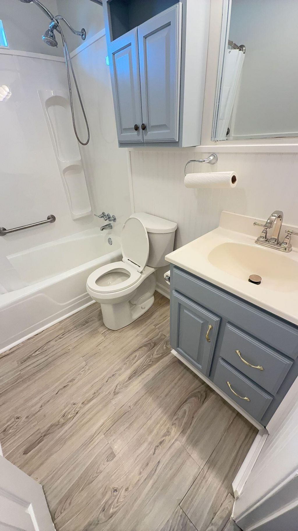 1746 E Avalon Circle Photo 15