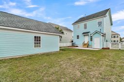 204 Hydrangea Street photo 4