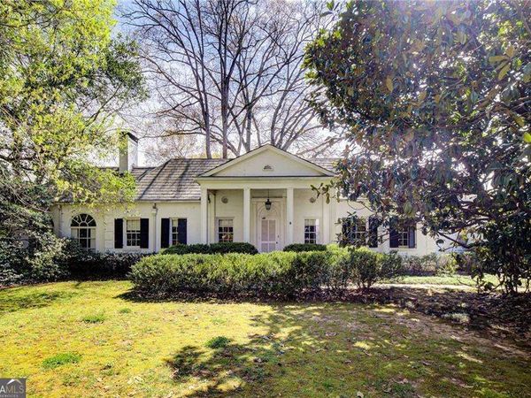 414 Peachtree Battle Avenue NW, Atlanta, GA 30305