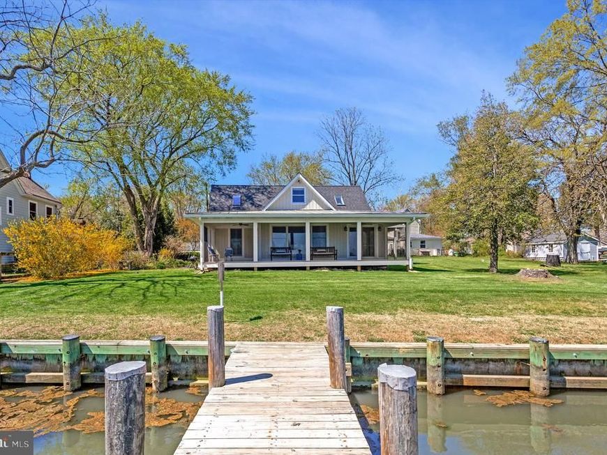 1268 Hayes Road, Shady Side, MD 20764 Main Photo