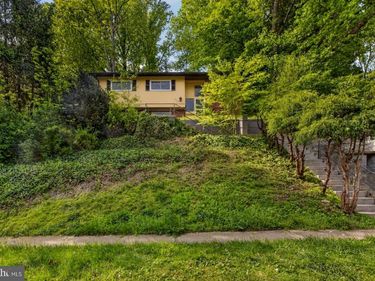 7818 GLENISTER DRIVE, SPRINGFIELD, VA 22152