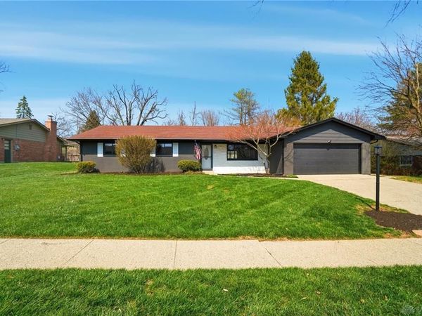 1039 Independence Drive, Kettering, OH 45429
