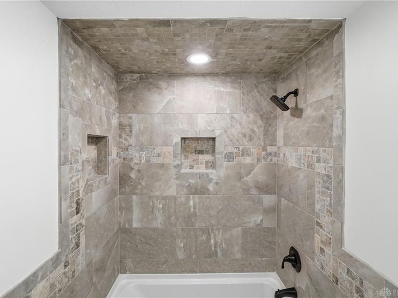 1039 Independence Drive, Kettering, OH 45429 Photo 29