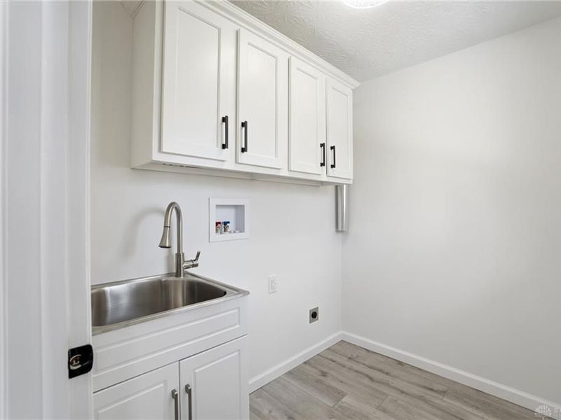 1039 Independence Drive, Kettering, OH 45429 Photo 31