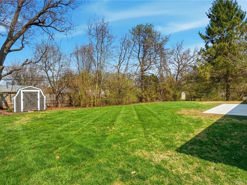 1039 Independence Drive, Kettering, OH 45429 Photo 37