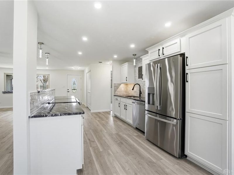 1039 Independence Drive, Kettering, OH 45429 Photo 7