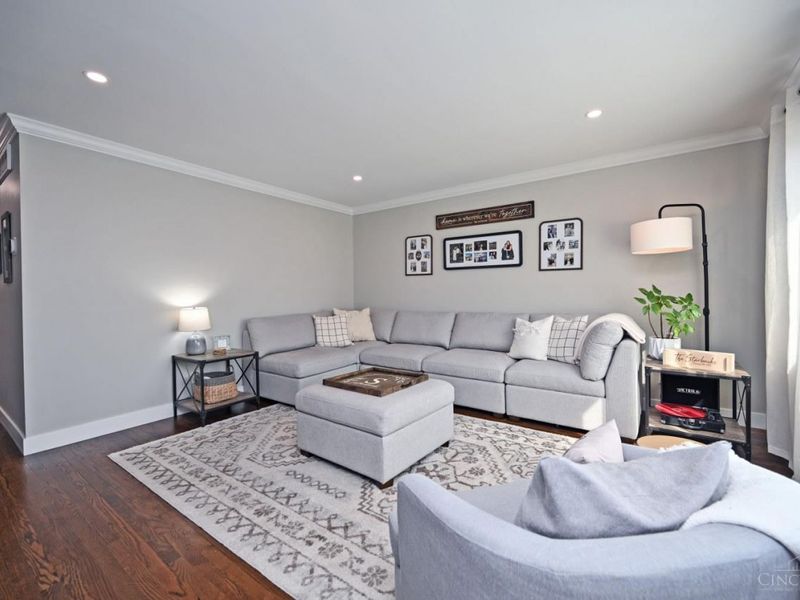 3228 Deborah Lane, Green Township, OH 45239 Photo 6