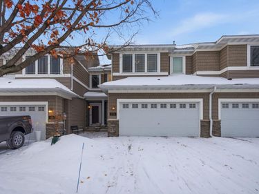 9796 Cupola Lane, Eden Prairie, MN 55347