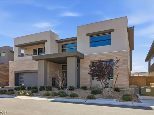 10741 Steel Ridge Court, Las Vegas, NV 89135