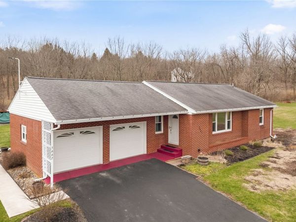5667 Lincoln Hwy, Stoystown, PA 15563