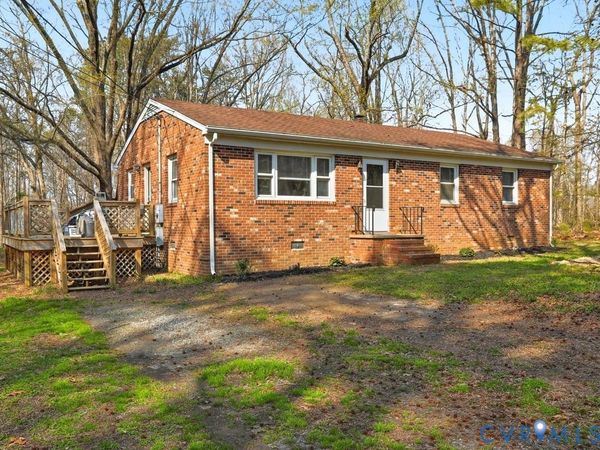 7040 Dennisville Road , Amelia Courthouse, VA 23002