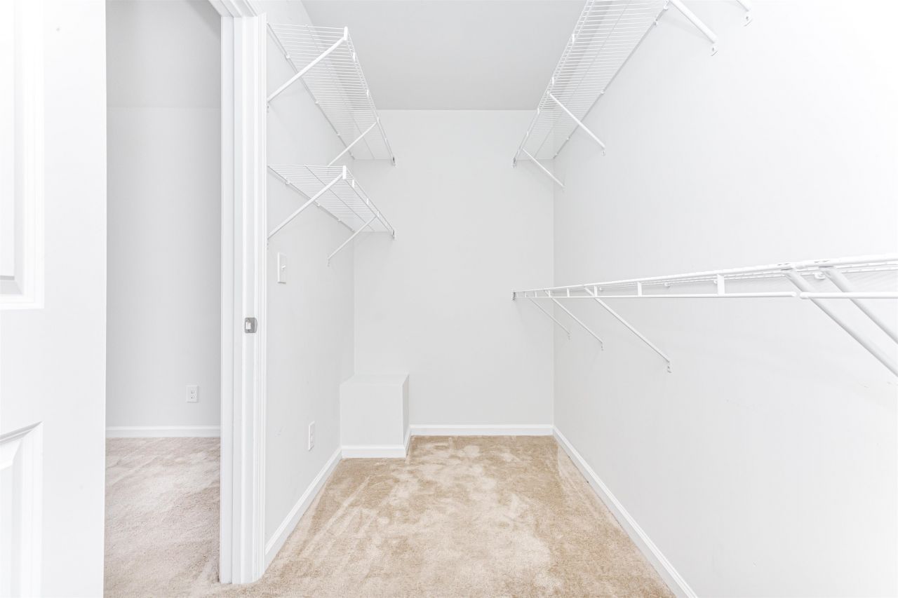 301 Castle Dr.  Photo 31