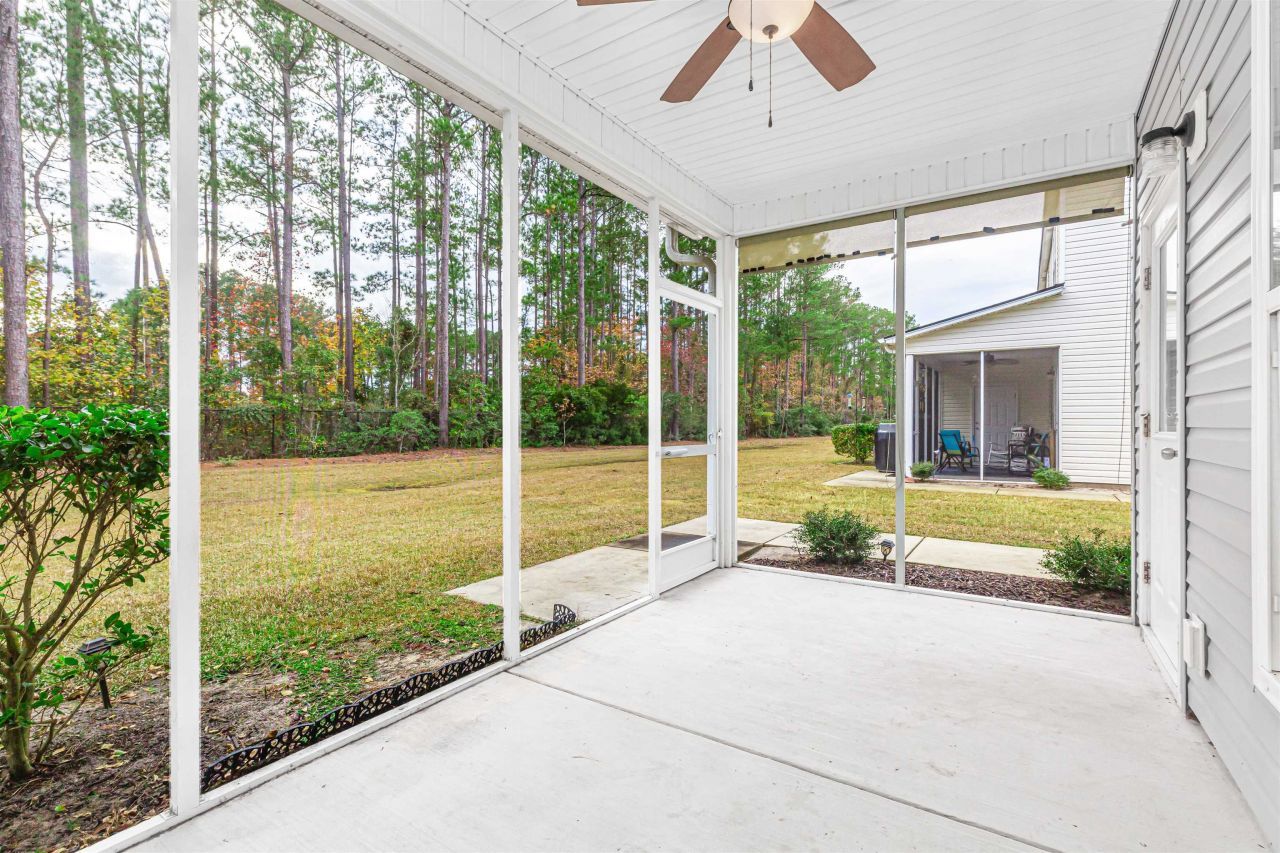 301 Castle Dr.  Photo 32