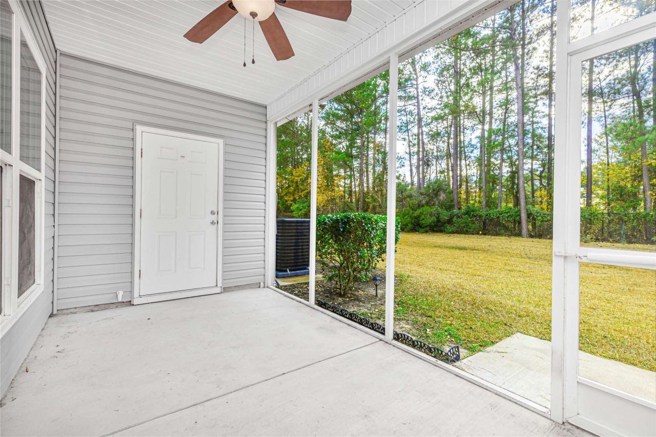 301 Castle Dr.  Photo 34