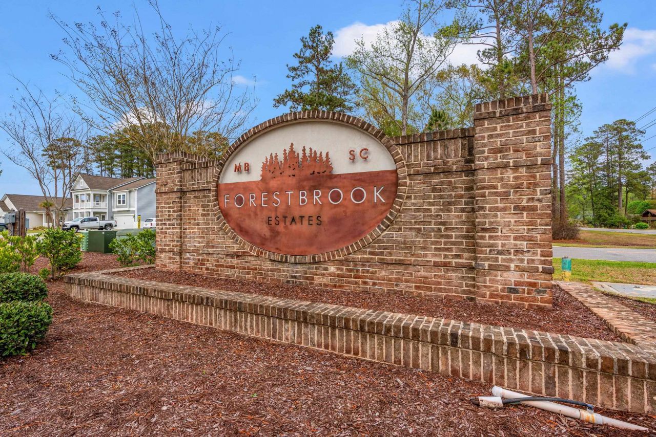 8037 Forest Edge Dr. Photo 32