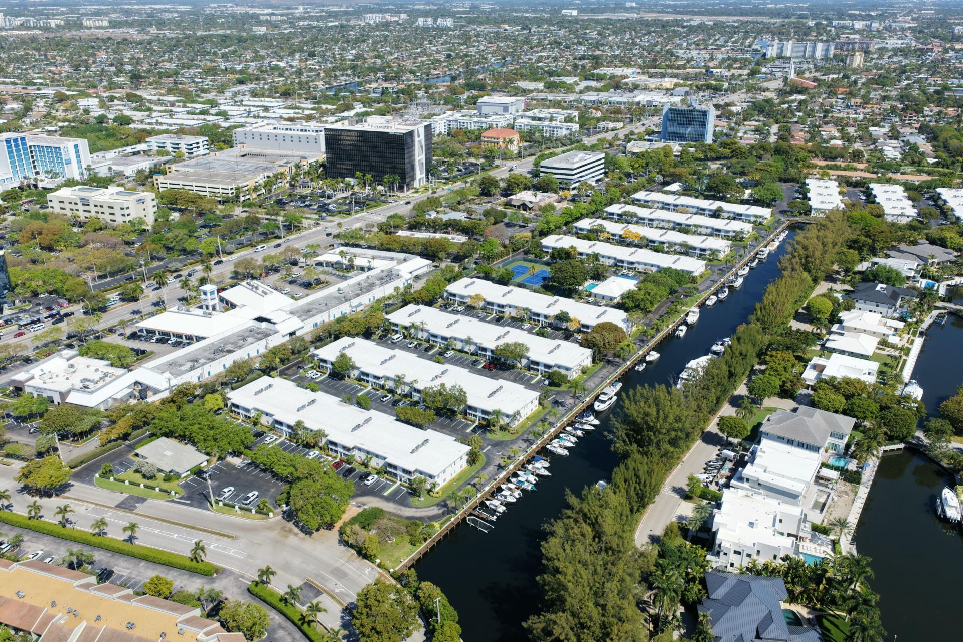 6231 Bay Club Drive, Unit 4, Fort Lauderdale, FL 33308 Photo