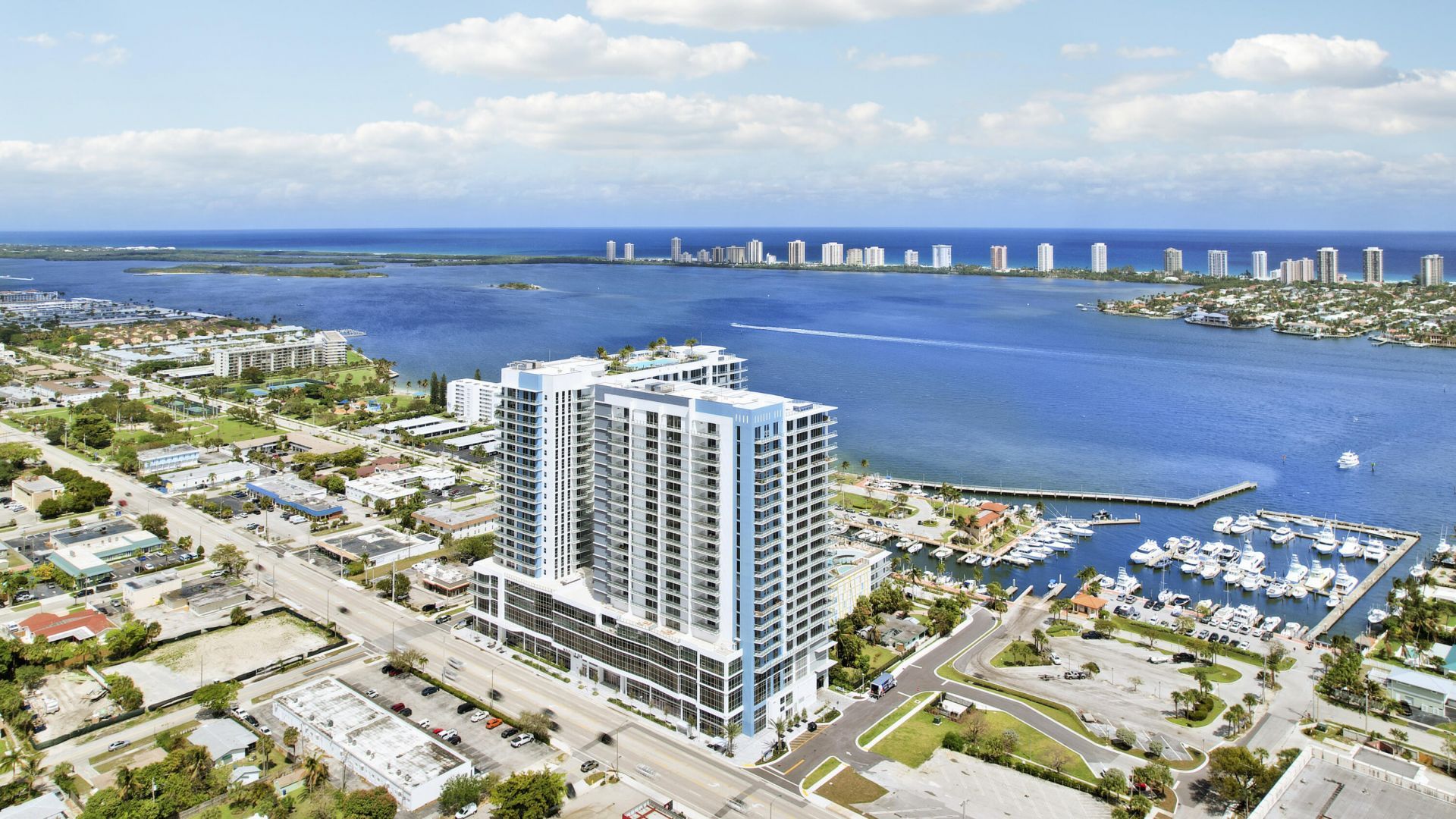 220 Lake Shore Drive, Unit 612, Lake Park, FL 33403 Photo