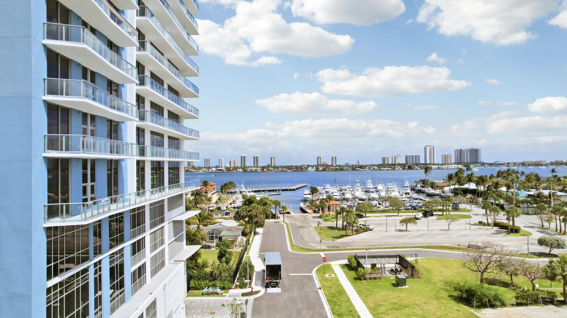 220 Lake Shore Drive, Unit 612, Lake Park, FL 33403 Photo