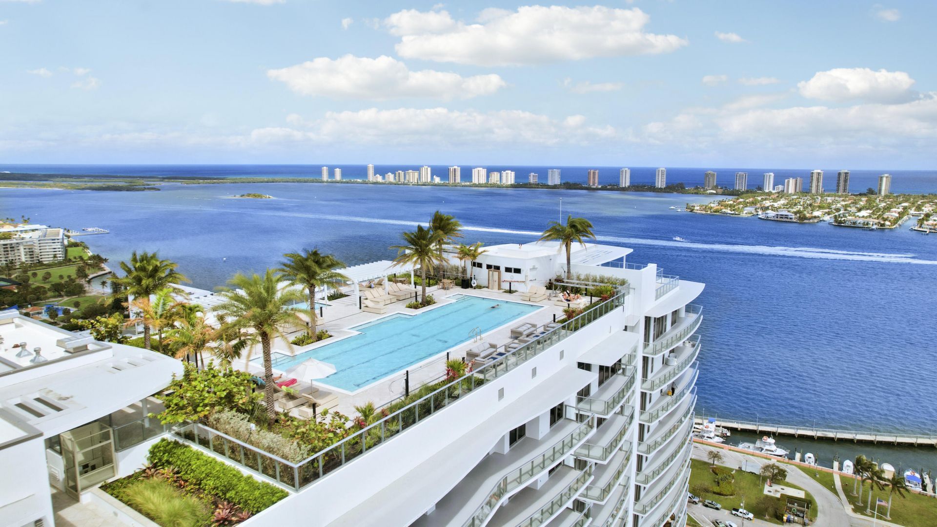 220 Lake Shore Drive, Unit 612, Lake Park, FL 33403 Photo