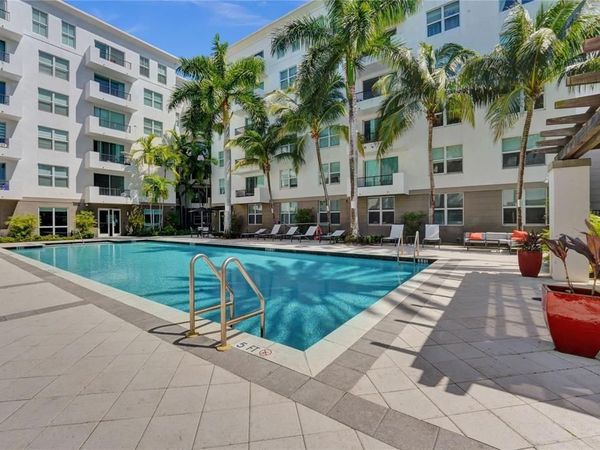 2421 NE 65th Street, Unit 611, Fort Lauderdale, FL 33308