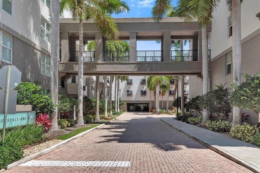 2421 NE 65th Street, Unit 611, Fort Lauderdale, FL 33308 Photo