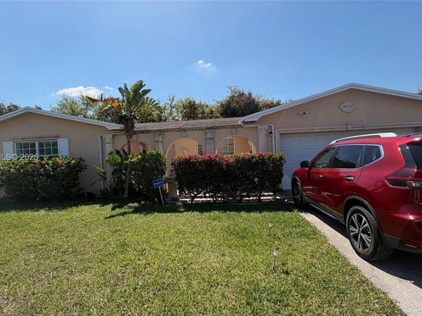 10724 SW 175th Ter , Unit n/a, Miami, FL 33157