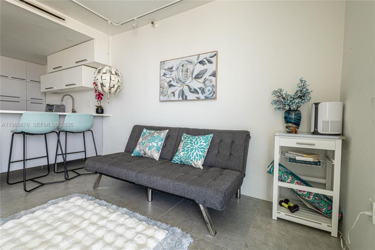 1035 West Ave, Unit PH02, Miami Beach, FL 33139 Photo