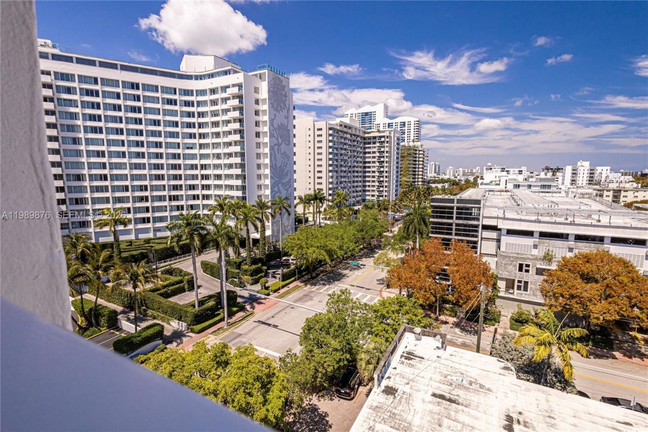 1035 West Ave, Unit PH02, Miami Beach, FL 33139 Photo