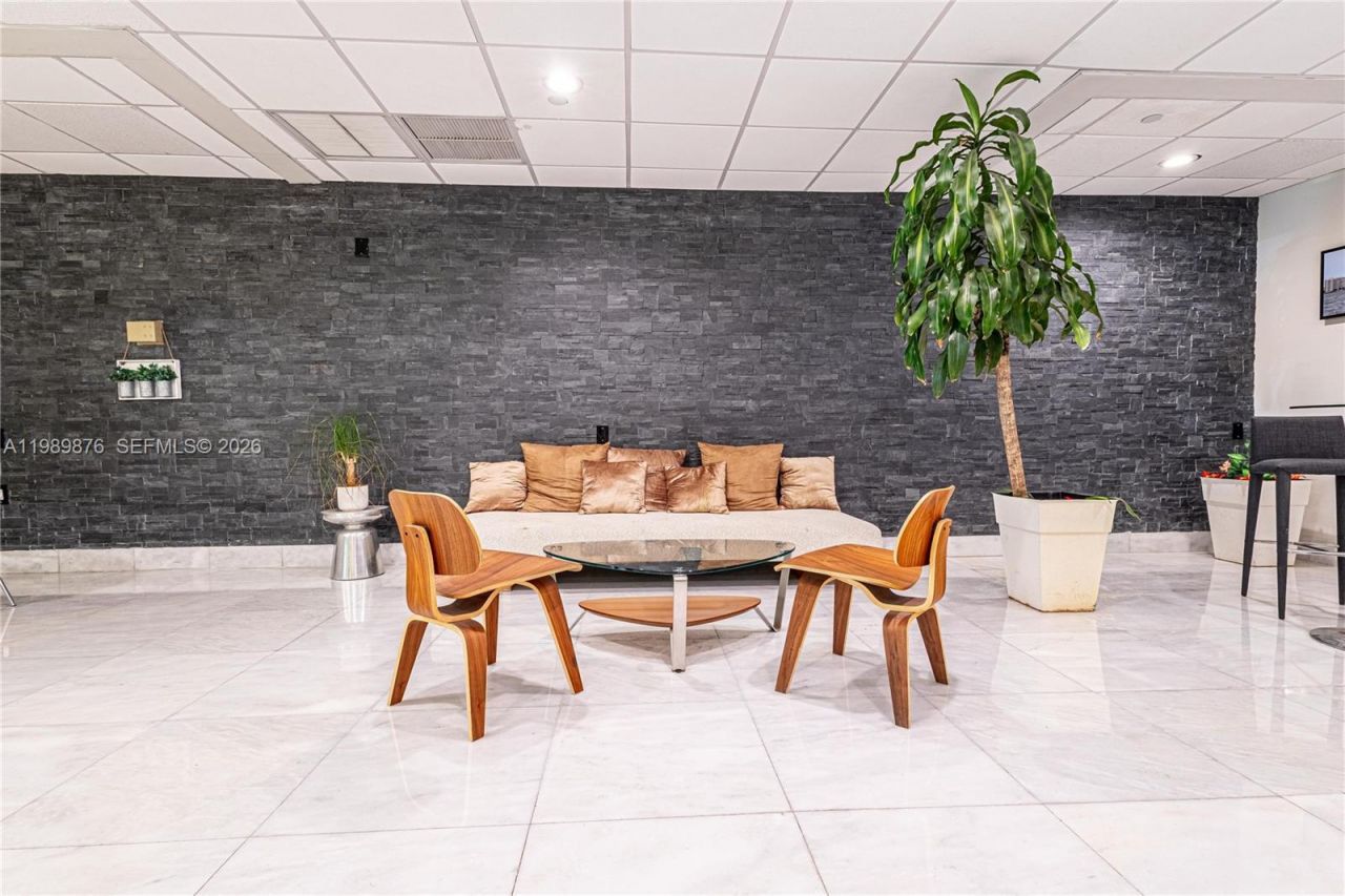 1035 West Ave, Unit PH02, Miami Beach, FL 33139 Photo