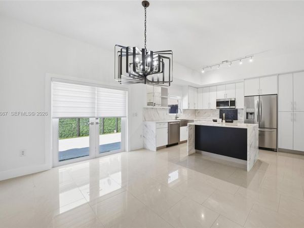 22242 SW 88th Path, Cutler Bay, FL 33190