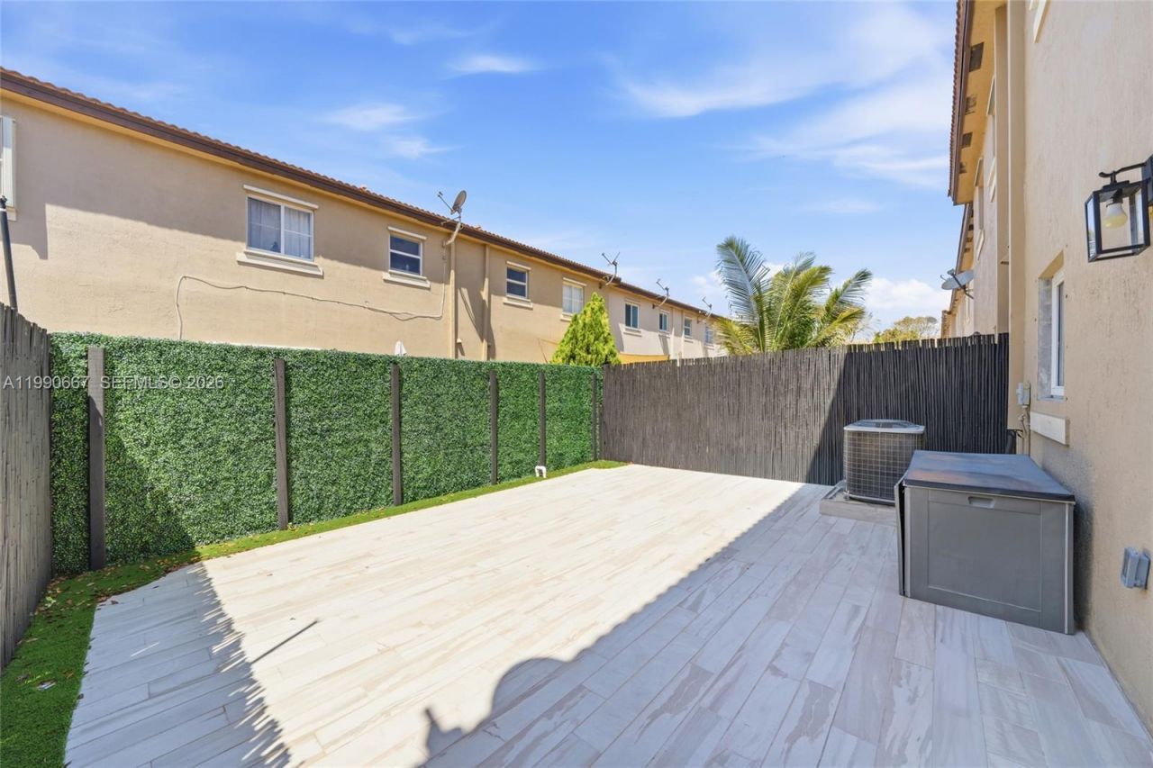 22242 SW 88th Path, Cutler Bay, FL 33190 Photo