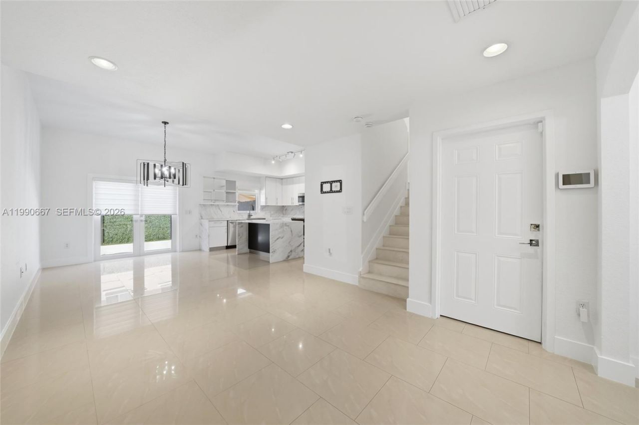 22242 SW 88th Path, Cutler Bay, FL 33190 Photo