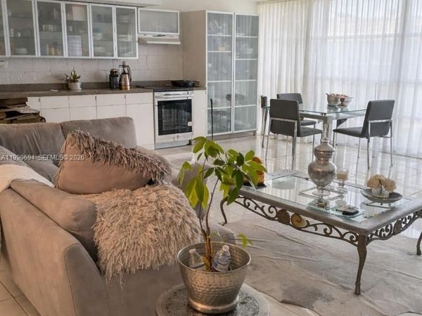 701 Three Islands Blvd, Unit 510, Hallandale Beach, FL 33009