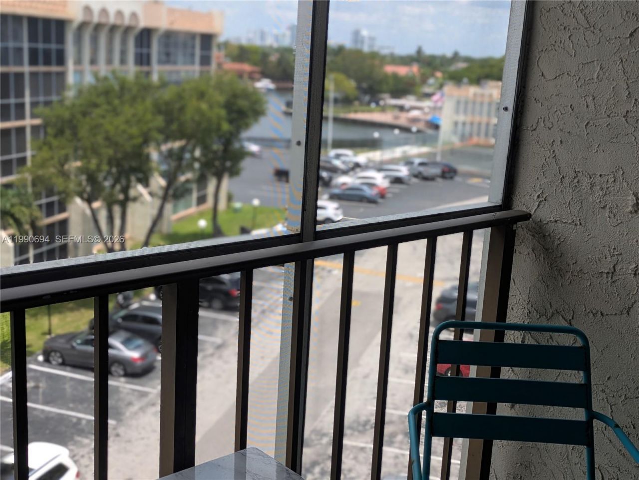 701 Three Islands Blvd, Unit 510, Hallandale Beach, FL 33009 Photo