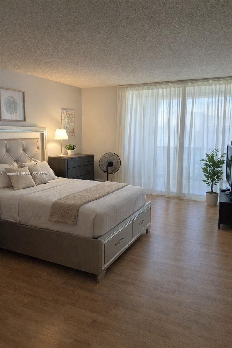 701 Three Islands Blvd, Unit 510, Hallandale Beach, FL 33009 Photo