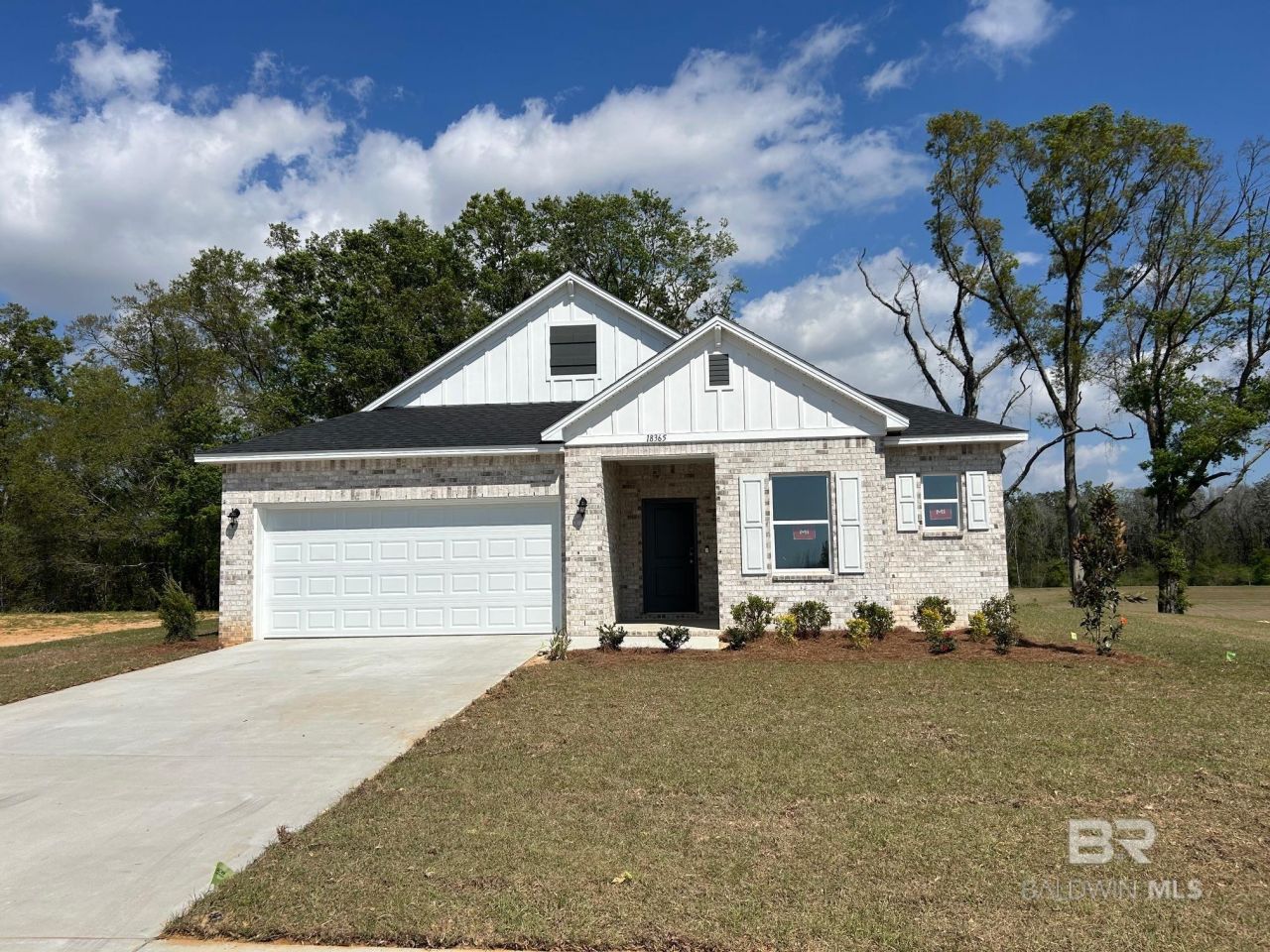 18359 Kent Circle, Foley, AL 36542 Main Photo