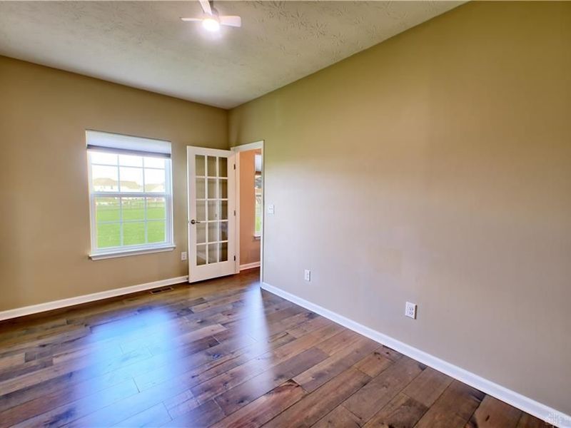 9629 Linden Brook Drive, Clearcreek Township, OH 45458 Photo 20