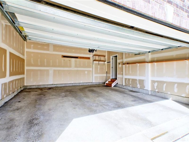 9629 Linden Brook Drive, Clearcreek Township, OH 45458 Photo 25