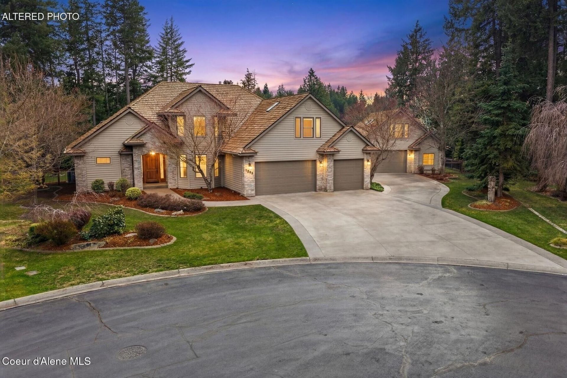 1268 E Woodstone Ct, Hayden, ID 83835 Main Photo