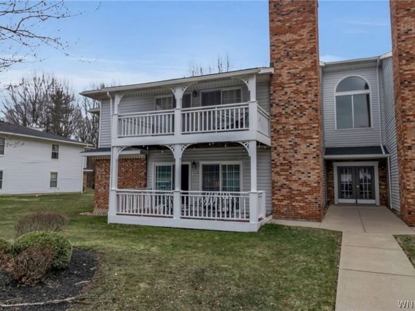 1095 Youngs Road, Unit C, Buffalo, NY 14221