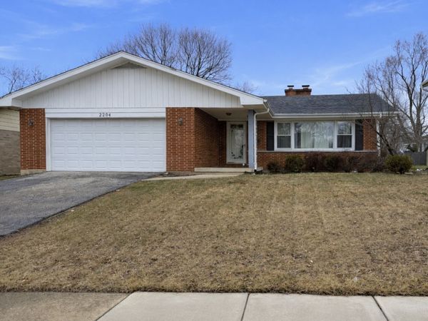 2204 Edgewood Road , Waukegan, IL 60087